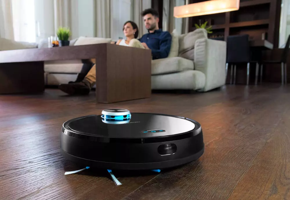 best small robot vacuum cleaner